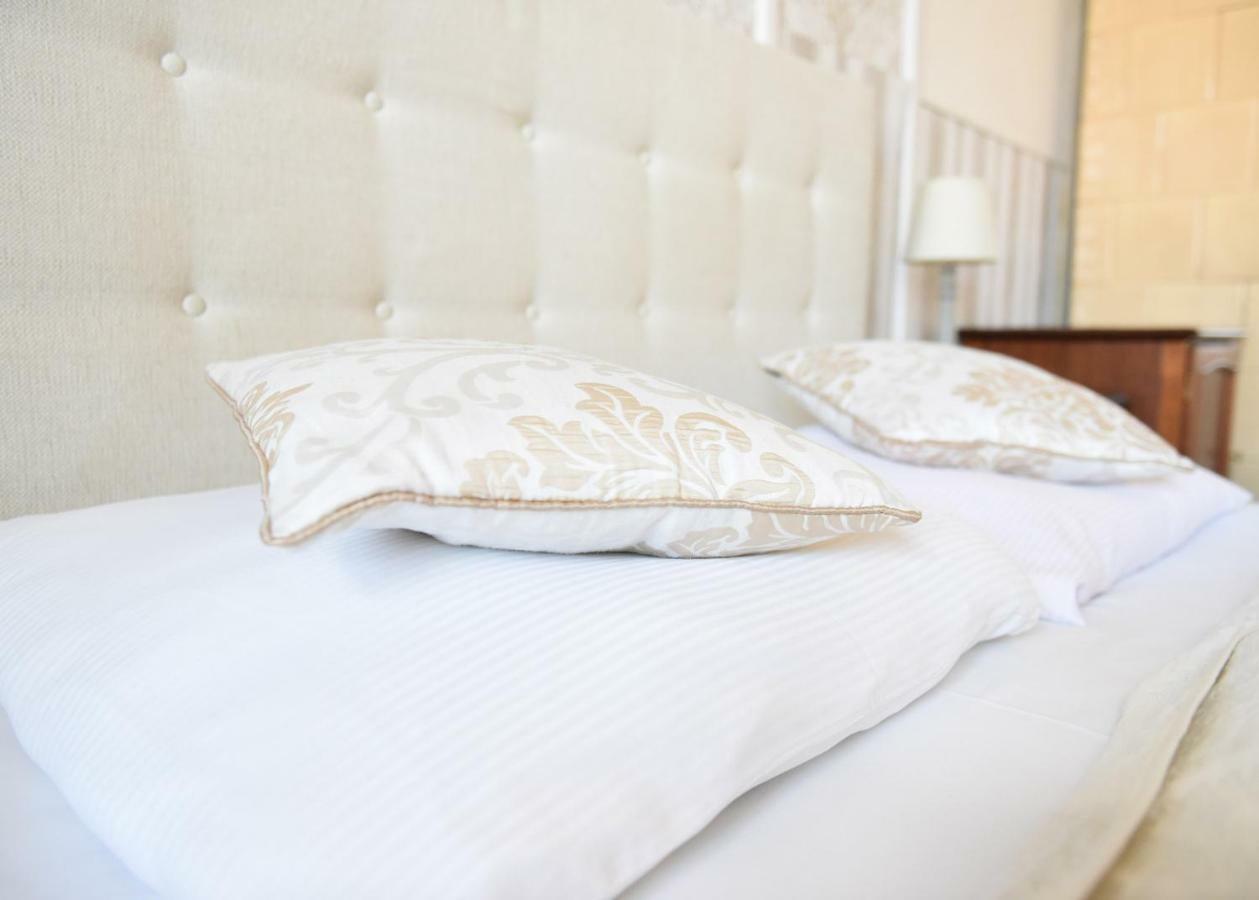 Apartament City, Clock Кросно Екстериор снимка